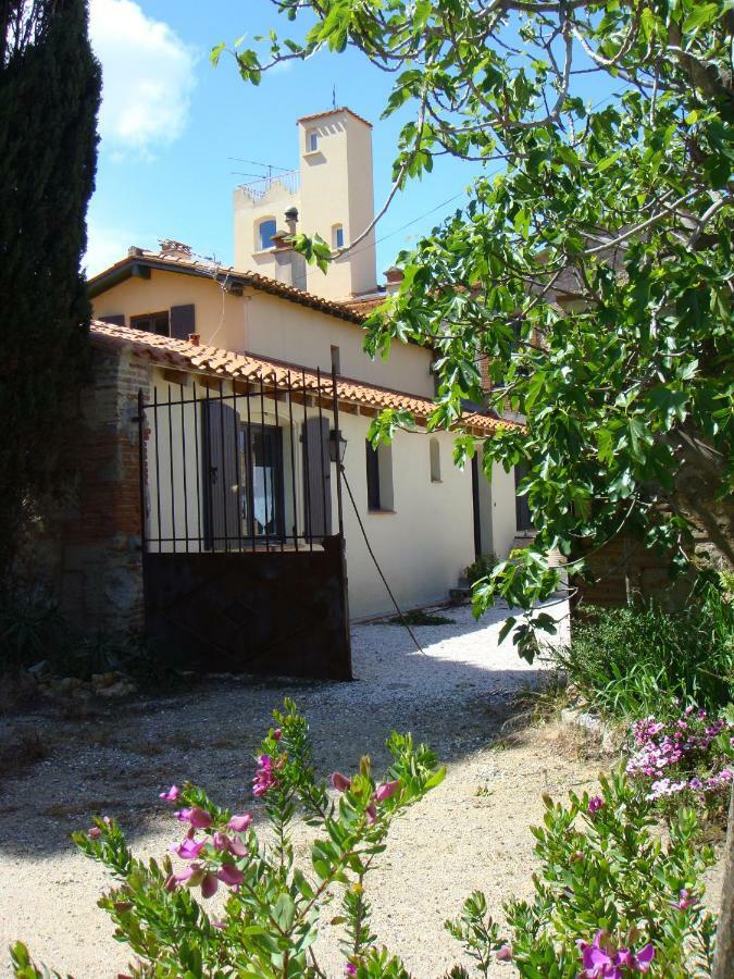 Le Clos Des Pins Claira Экстерьер фото