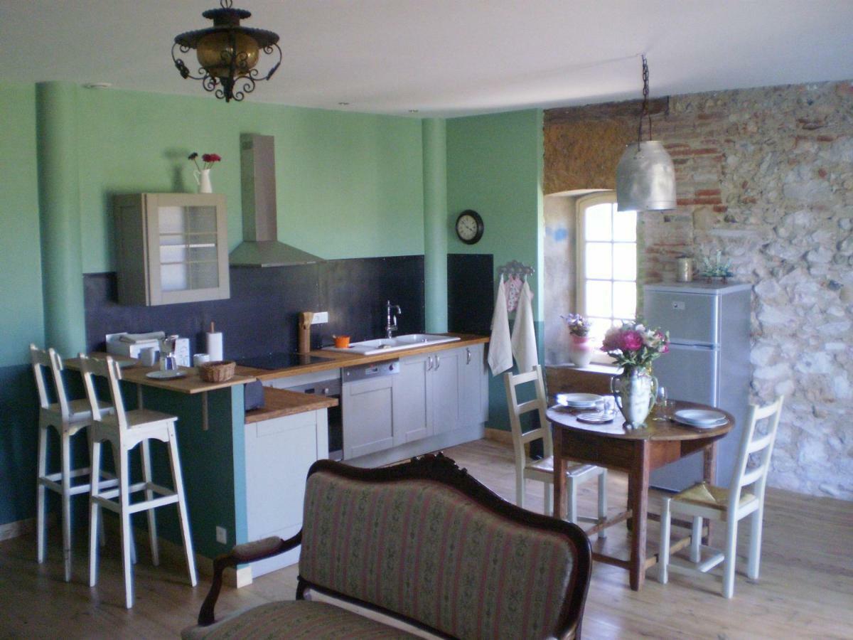 Le Clos Des Pins Claira Экстерьер фото