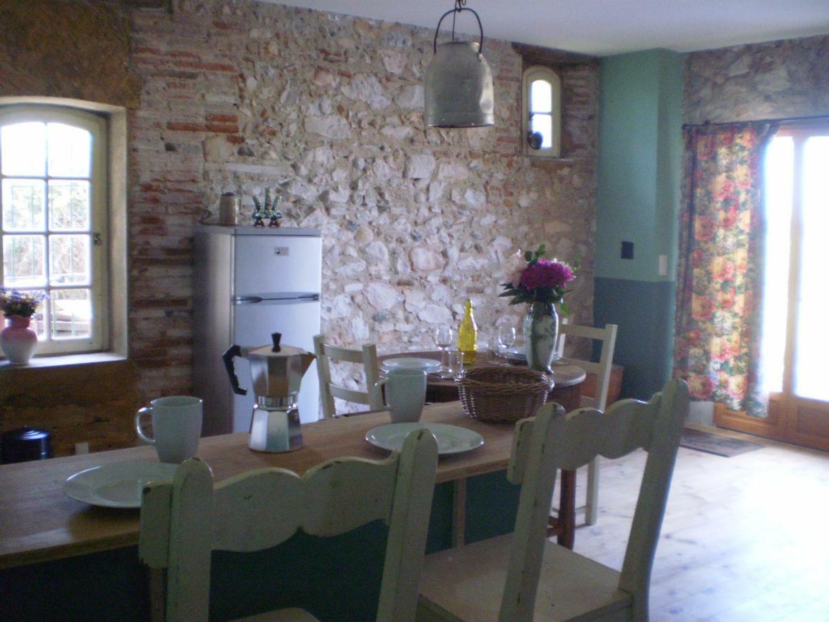 Le Clos Des Pins Claira Экстерьер фото